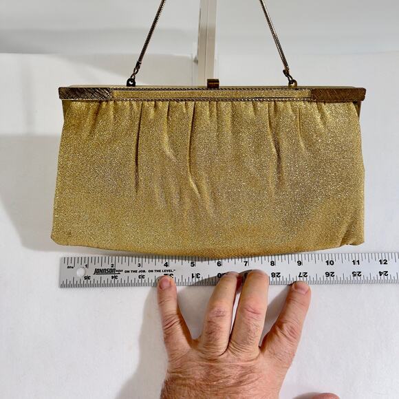 Cocktail Clutch Purse No brand Made USA 11.5"x5.5" Gold Metallic Tuck Away Chain - Picture 7 of 12